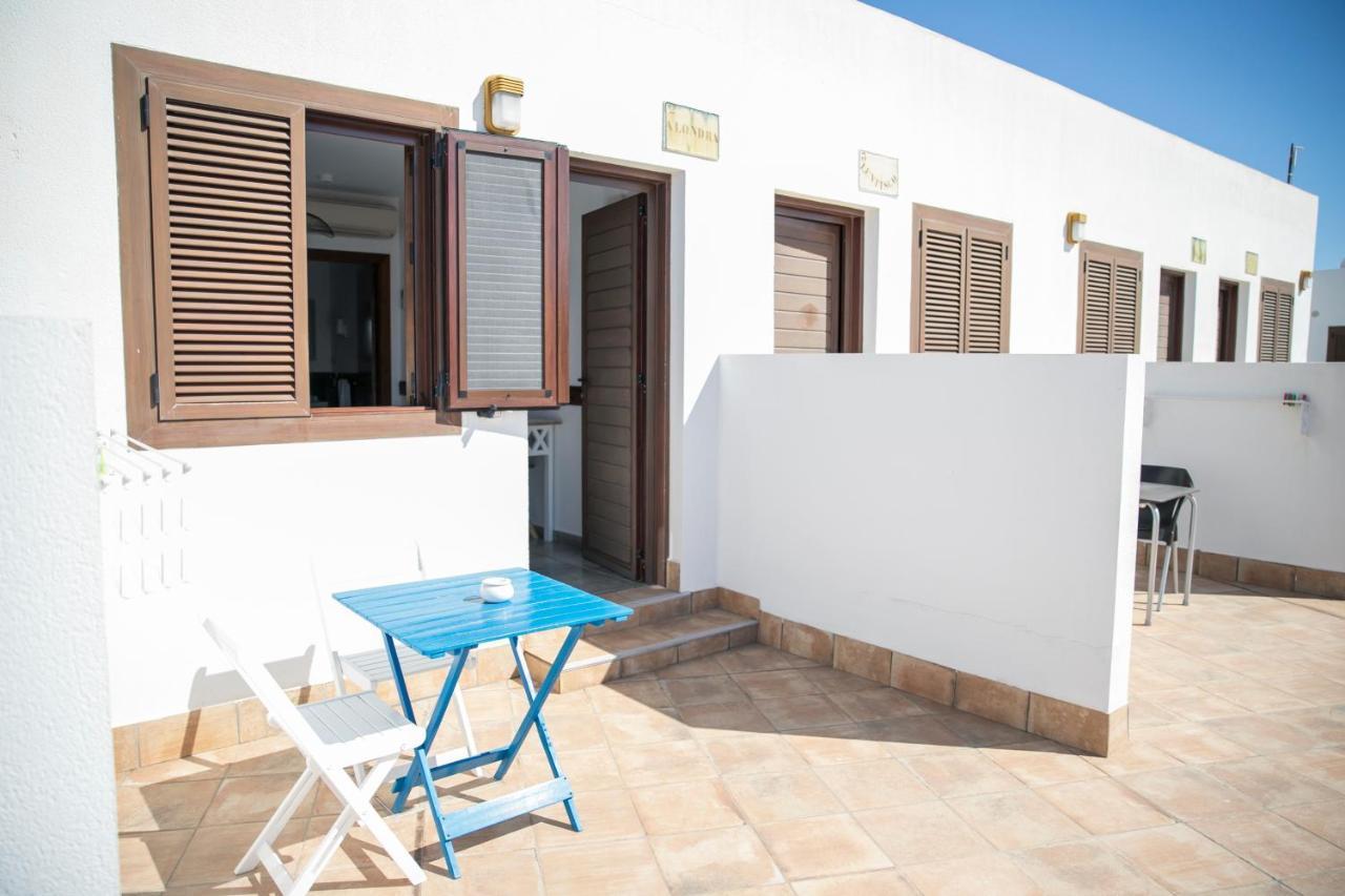 Hospederia Rural Los Palmitos El Pozo de los Frailes Εξωτερικό φωτογραφία